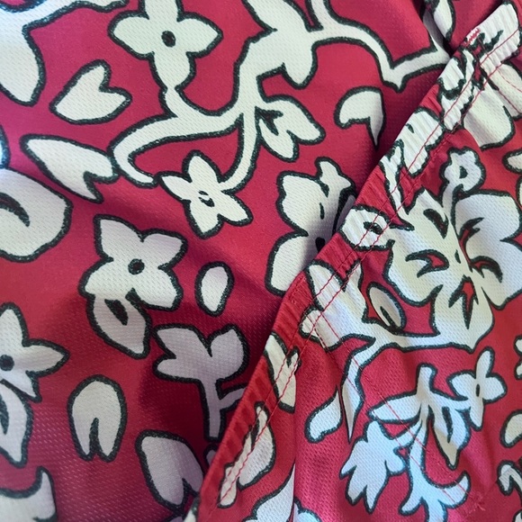 Canari Red and White Floral Bicyclist Shirt Hawaiian light weight vibrant sporty - Picture 7 of 7